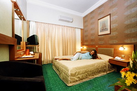 hotel room, athens cypria