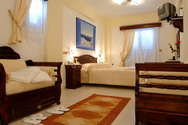 Elinon thea hotel santorini