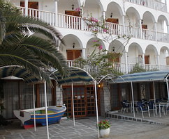 hotel mastriali, serifos, cyclades, greece