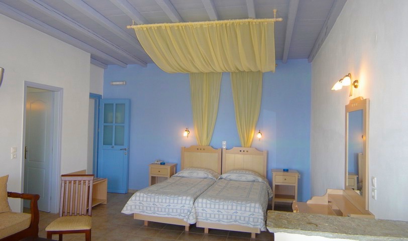 Hotel Porto Raphael, Tinos, Greece