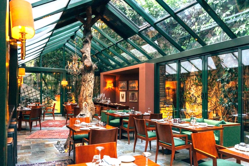 Herodion Breakfast room