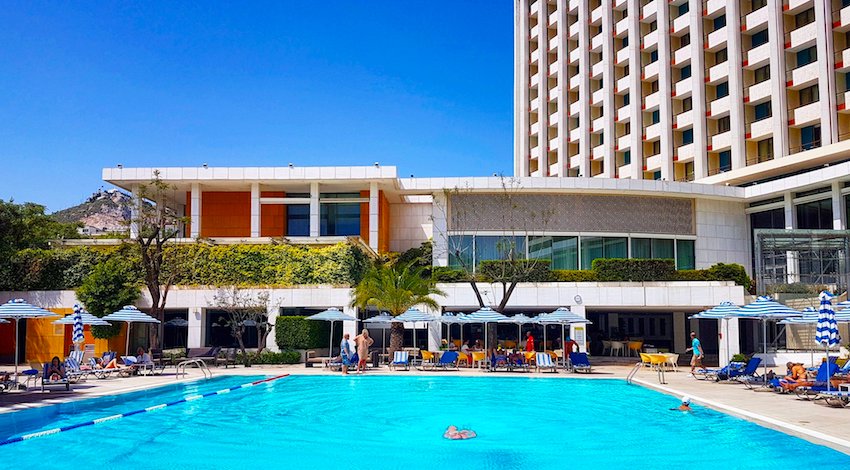 Hilton Hotel pool