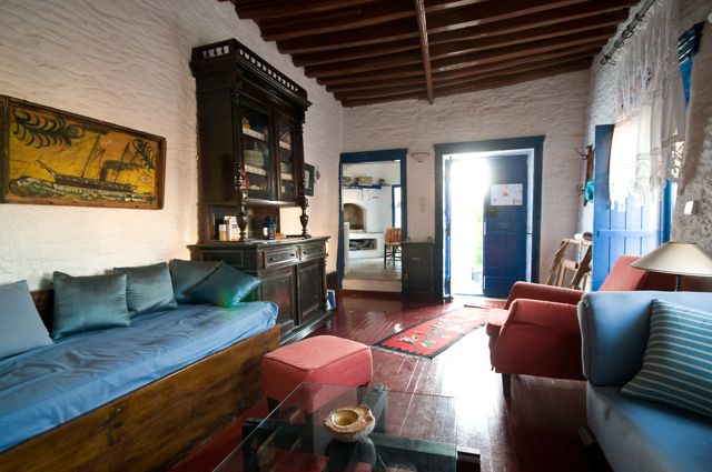 kea villa living room