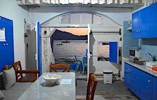Captain's Boat House, Klima, Milos