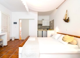 Giannoulis Hotel, Milos