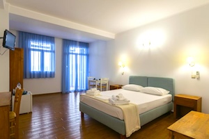 Malion Rooms, Milos