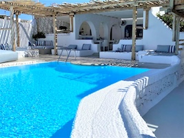 Apsenti Couples Only Hotel