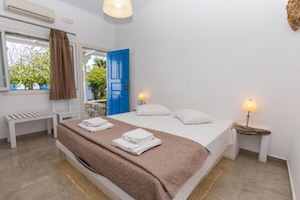 Vouniotis Rooms