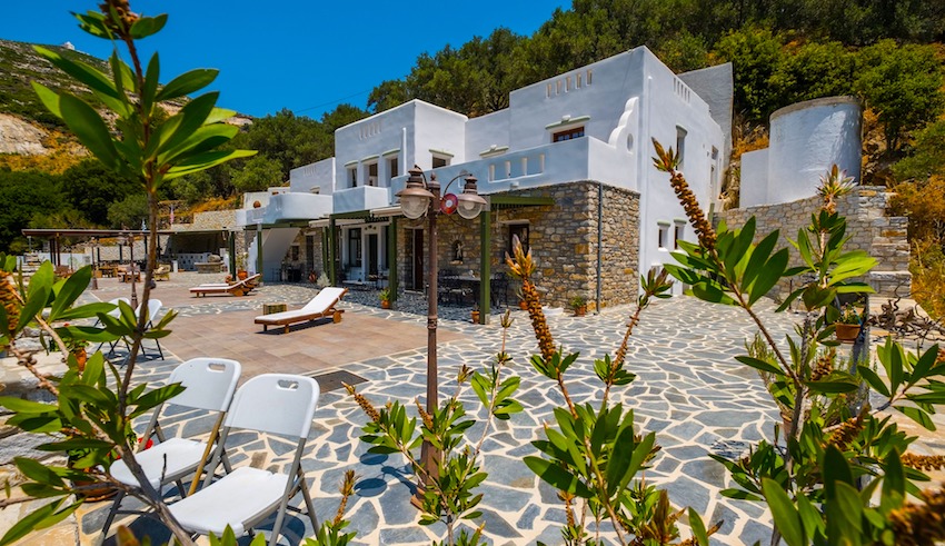 Elaiolithos Luxury Retreat