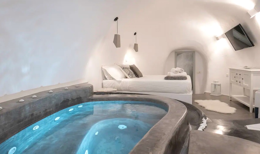 Santorini villa jaccuzi