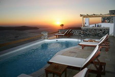 tholos villas resort santorini greece