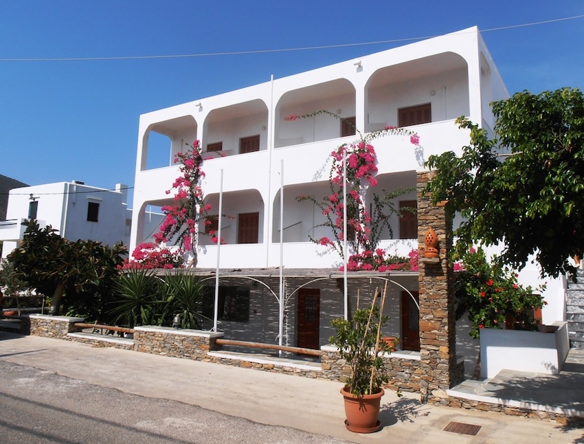 Benakis Hotel, Sifnos