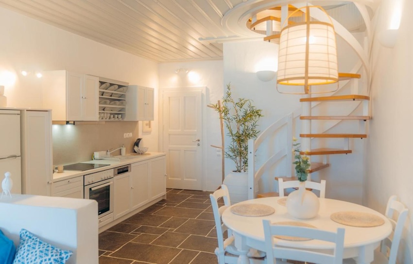 Villa Glaros, Kitchen