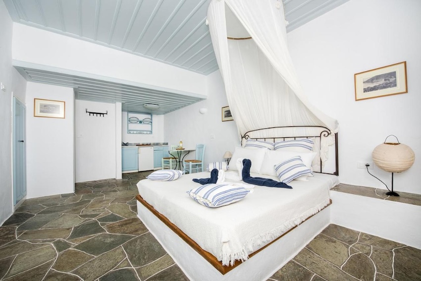 Lighthouse Hotel