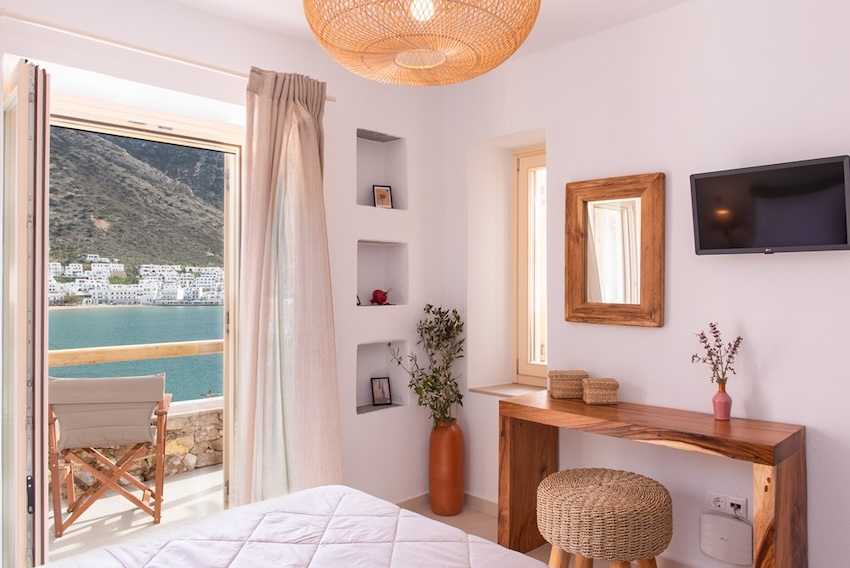 Petra Apartments, Sifnos