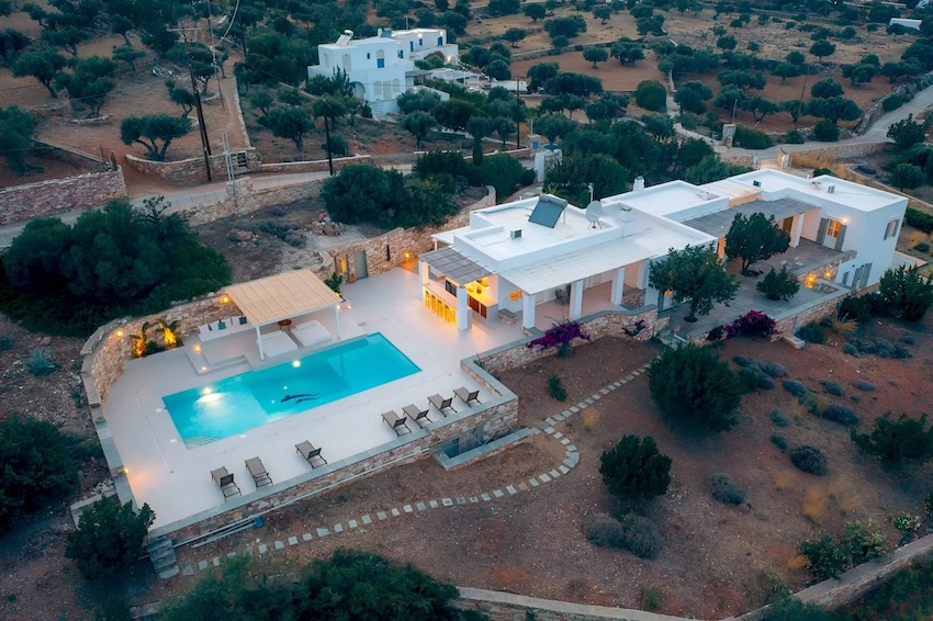 Olivia Clara Villa, Sifnos