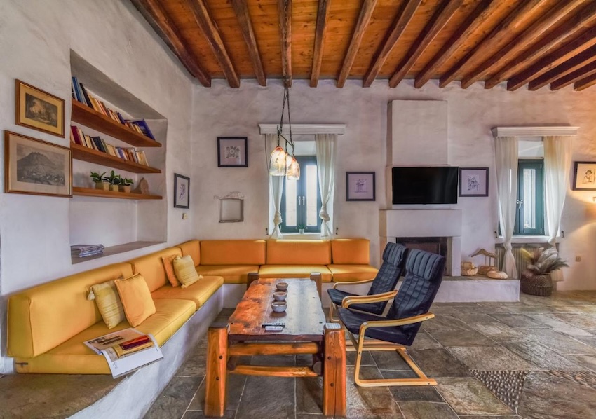 Vrissi Villa, Apollonia
