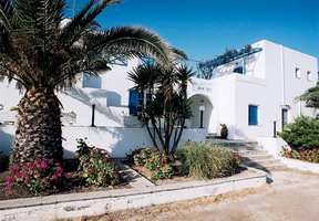 Hotel Blue Sky in Syros, Greece