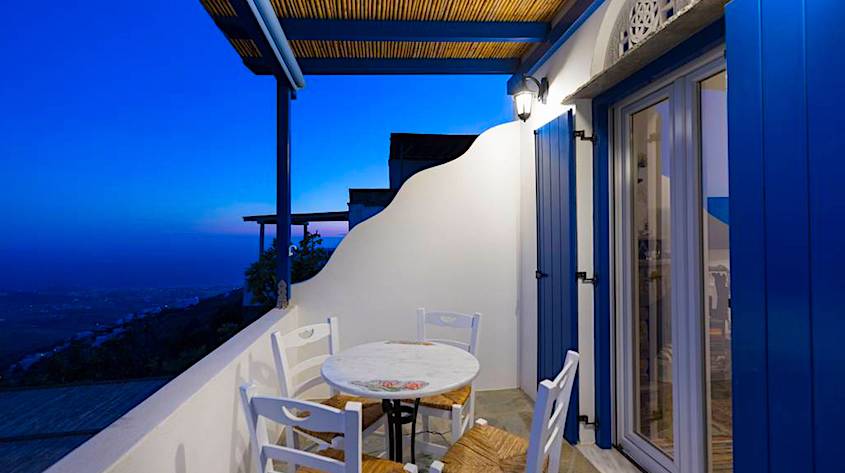 Adelphi Villa, Tinos