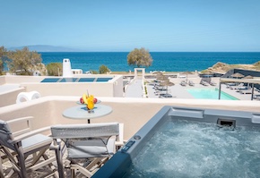 En Plo Suites Santorini