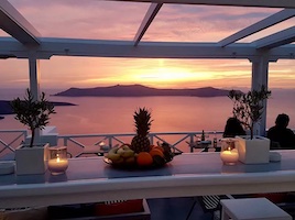 Iriana Apartments, Santorini