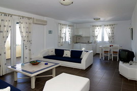 Nisia Hotel Apartments, Karpathos, Greece