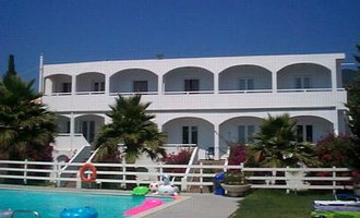Sunrise Hotel in Corfu pool