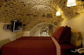 medieval castle hotel mesta chios