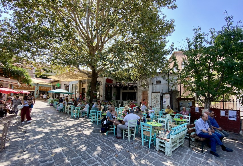 Agiassou village center