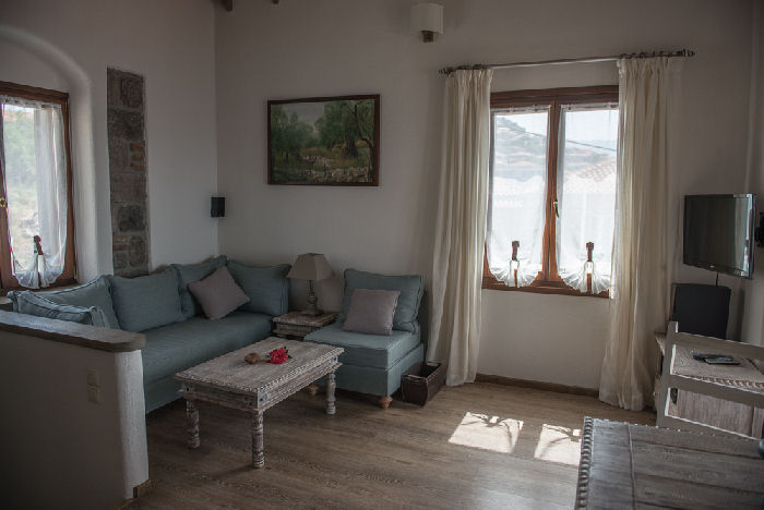 Villa Rhea livingroom