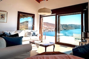 Seaview Villa in Tavari